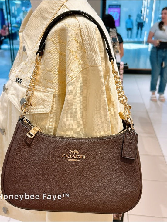 Coach Handbags - COACH Pebbled Leather Shoulder Bag with Gold-Tone Chain cv934 maple c